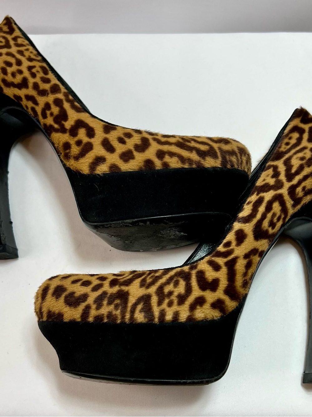 YSL Leopard Heels - Picture 5 of 16